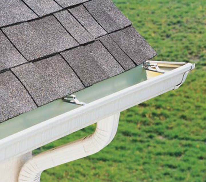 St. Clair Shores, Michigan Gutter Cleaning Service